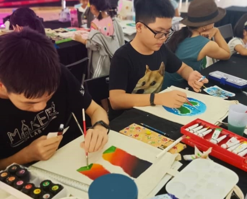 Earth Hour Canvas Bag Painting Competition